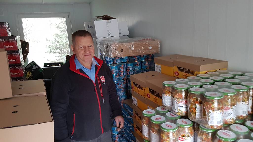 Caritas Diecezji Tarnowskiej przygotowuje paczki dla potrzebujących z miasta Tarnowa