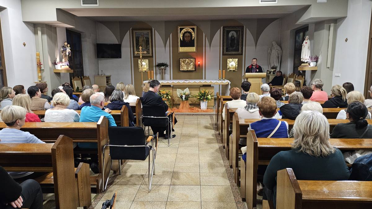 REKOLEKCJE DLA PARAFIALNYCH ZESPOŁÓW CARITAS