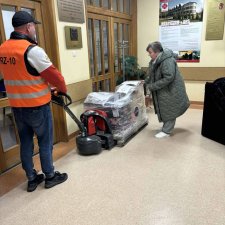 RADOSNE ŚWIĘTA Z FUNDACJĄ BIEDRONKI
